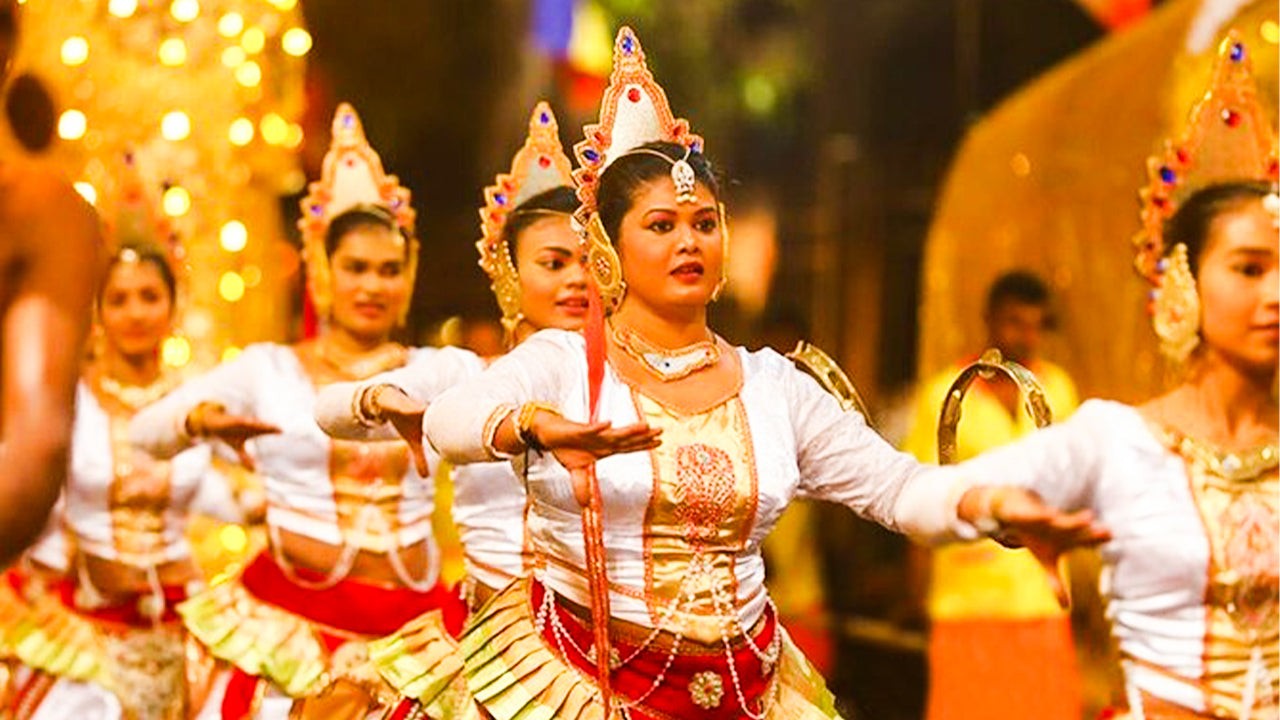 Kandy Esala Perahera