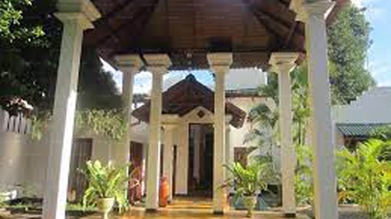 Jade Way Hotel & Resort, Tissamaharama